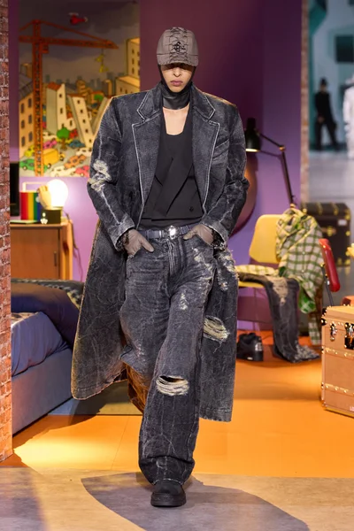 Look 41